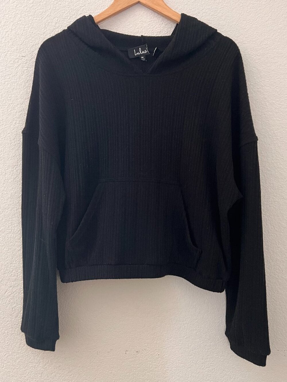 Lulus Cropped Hoodie Sweater Black Size Medium
